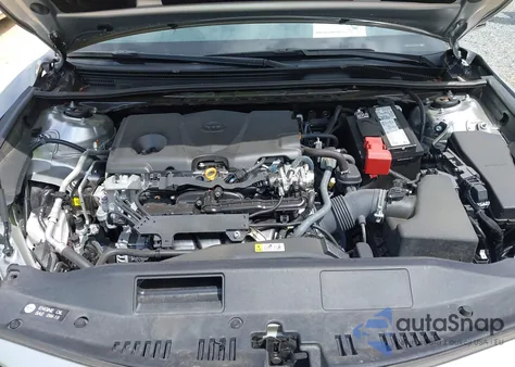 2021 Toyota Camry Le z USA, uszkodzony, nr VIN 4T1R11AK8MU567819